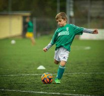 What do scouts look for in young soccer players?